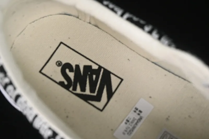 All categories Vans Vans series Vans Low Vans low-top Vans Sk8-Low Vans non-slip casual skateboard shoes VN0A4UWI5ZQ
